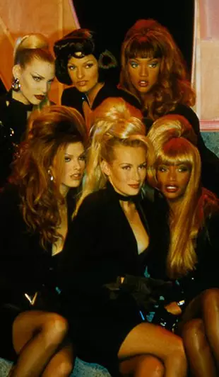Mugler