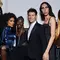 MUGLER ASSISTE AU GALA DE CHARITÉ ORGANISÉ PAR BABETH DJIAN